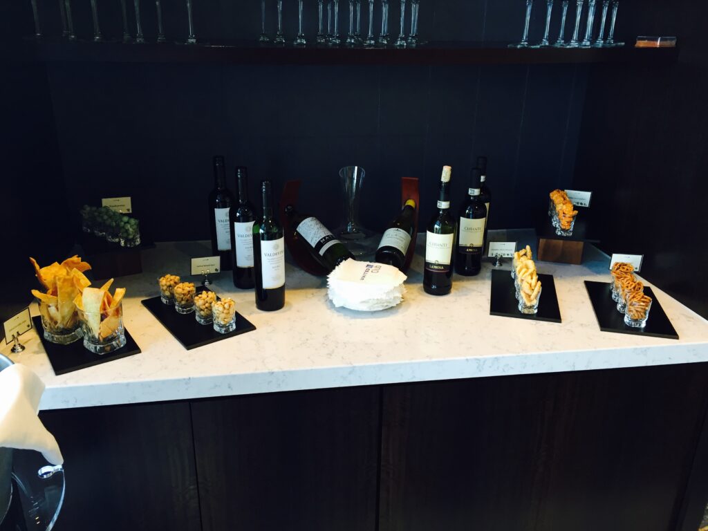 United Global First Lounge