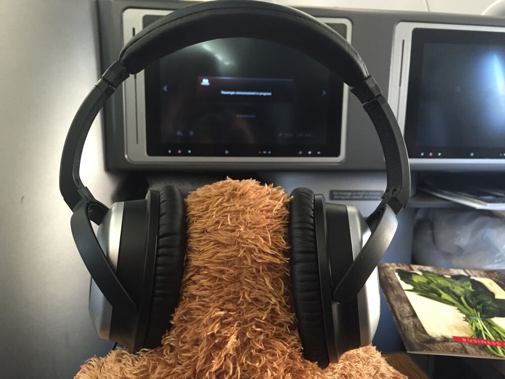 American Airlines Business Class A321T JFK-LAX - 23 of 33