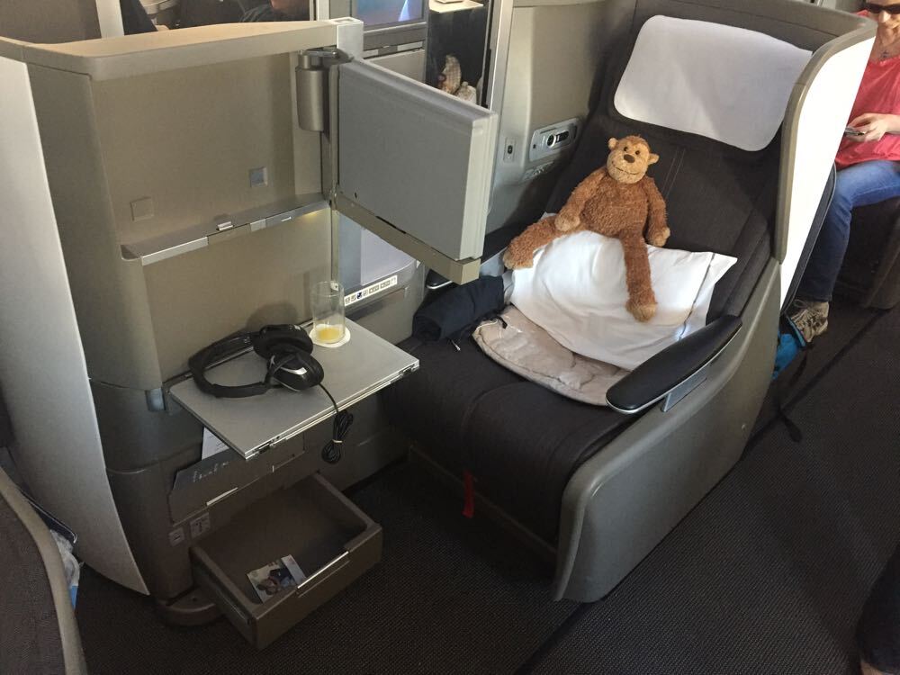 british-airways-club-world-a380-lax-lhr-26-of-66