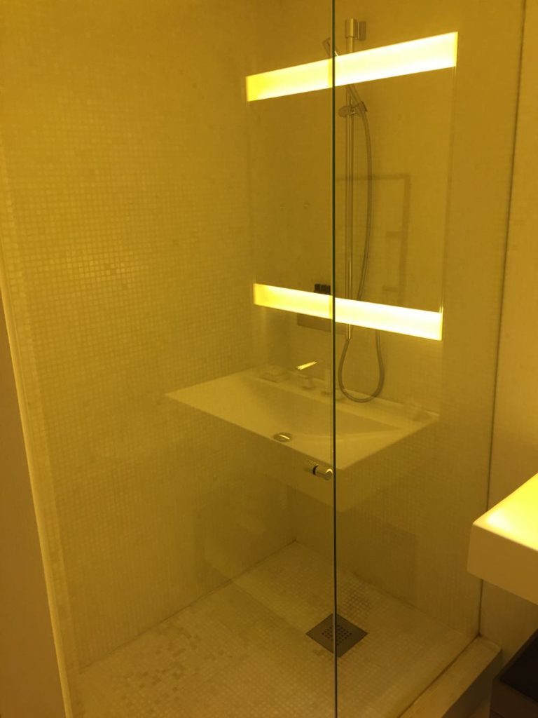 london-edition-a-ritz-carlton-hotel-20-of-33