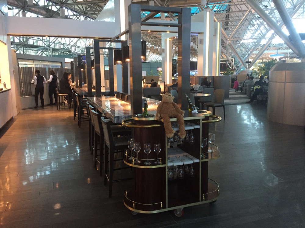 Plaza Premium Lounge TPE Zone A1 - 4 of 10