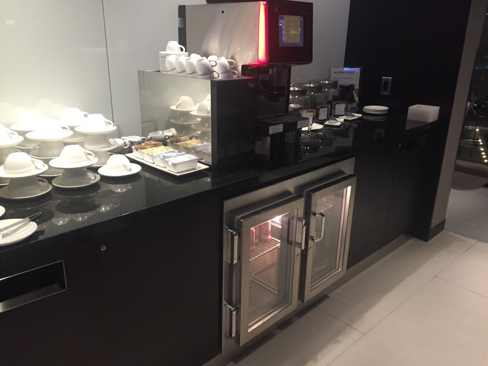 British Airways Lounge Boston Logan - 12 of 15