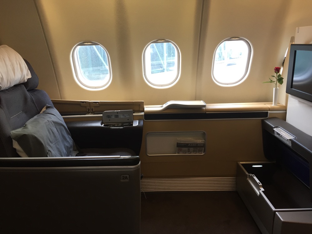 Lufthansa First Class A330 Frankfurt to Dallas - 5 of 94