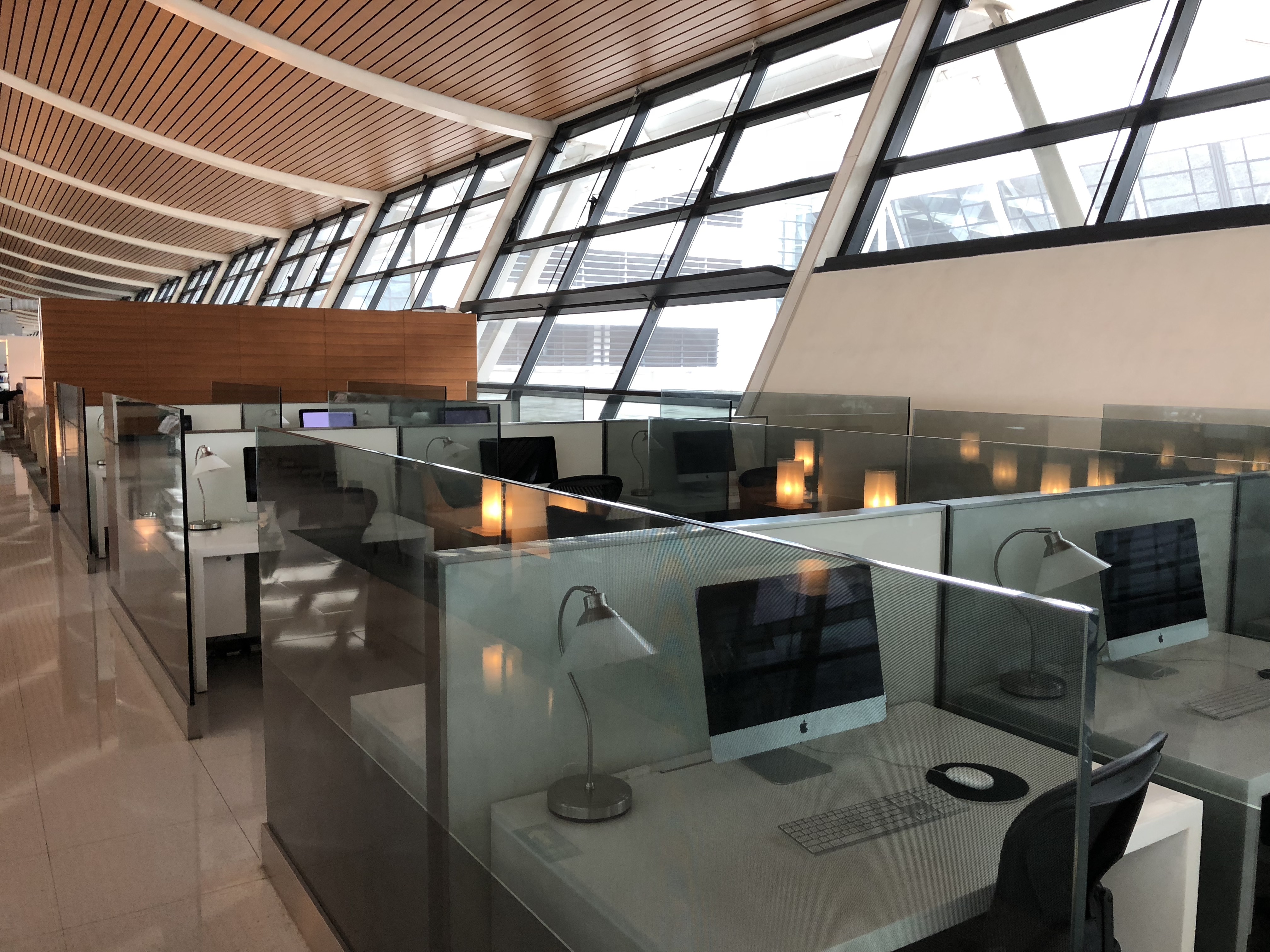 Cathay Pacific Lounge Shanghai PVG
