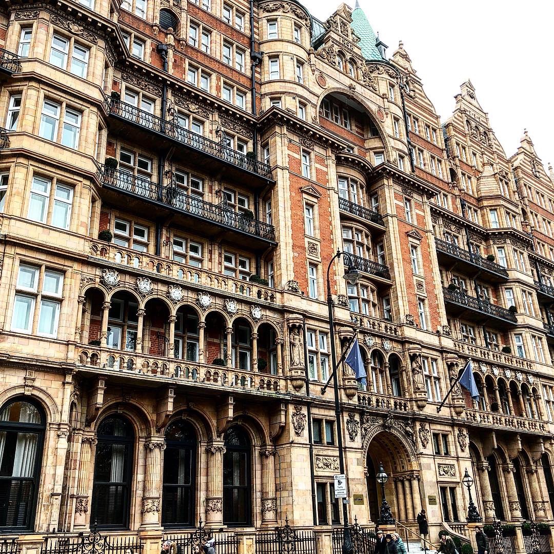 a building with many windows