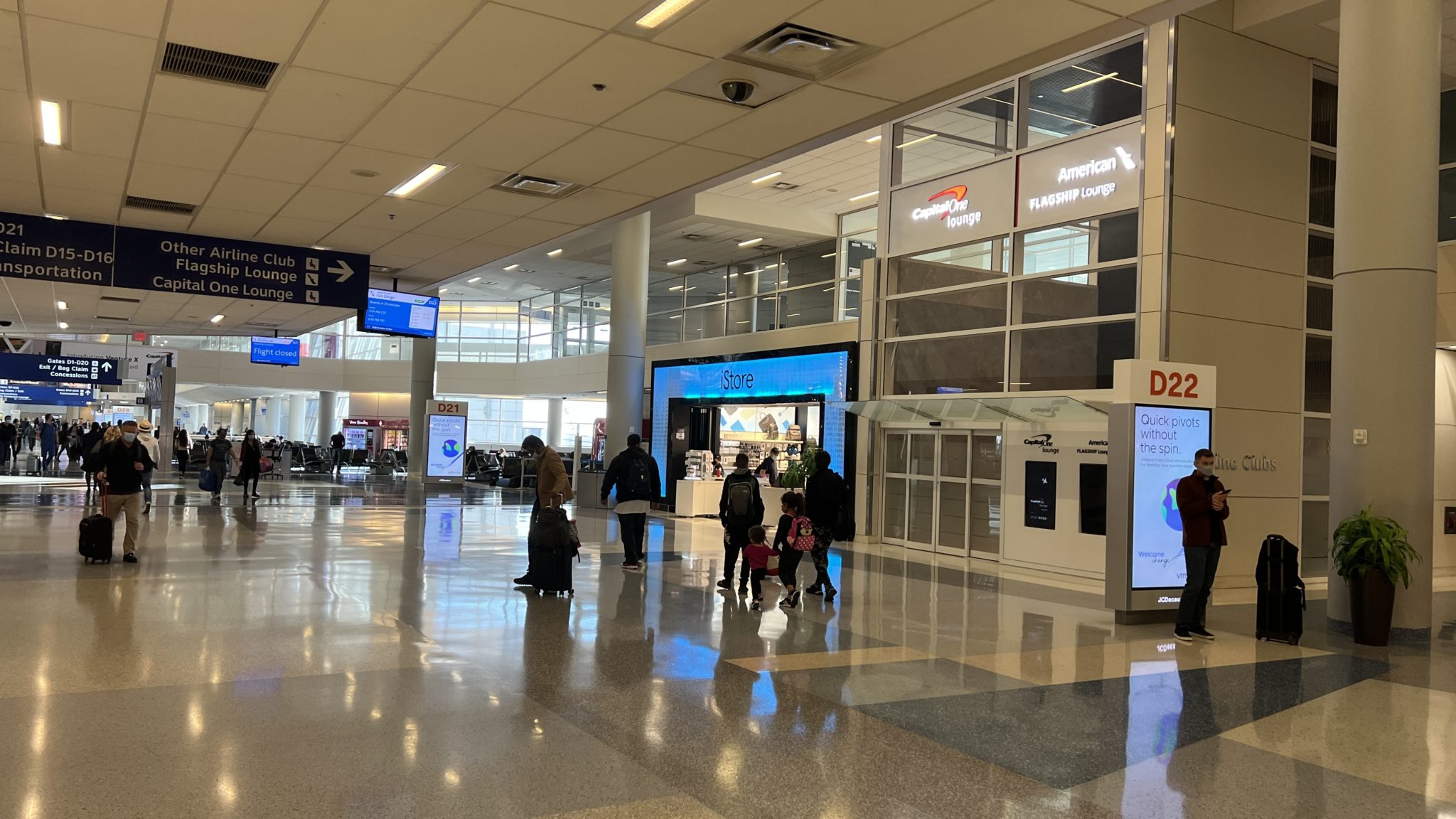 The Capital One Lounge Dallas DFW is fabulous - Monkey Miles